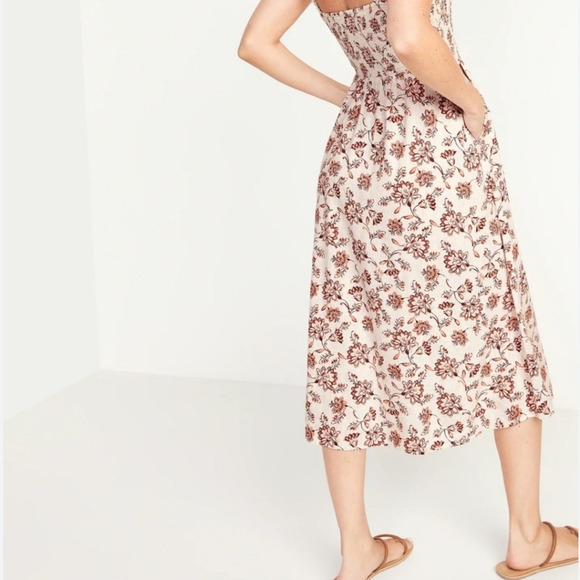 ๐ Floral midi dress - Picture 2 of 7